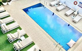 Nissilant Hotel & Suites